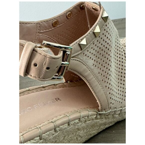 Marc Fisher Senton Suede Espadrille Studded Tan Wedges Sandals Size 7.5 - Picture 3 of 14